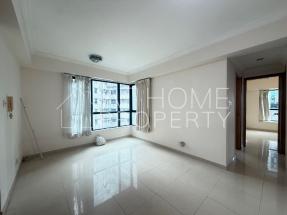 Good condition, convenient location, next to MTR station