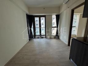 Open view, convenient location