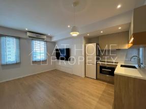 Nice deco, enlarged bedroom, convenient location
