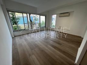 Nice deco, practical layout, convenient location