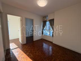 Practical layout, bright, convenient location