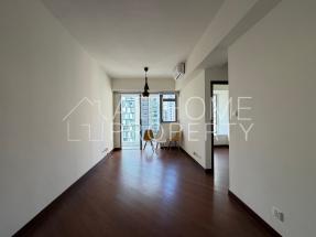 Bright and airy, practical layout, convenient location