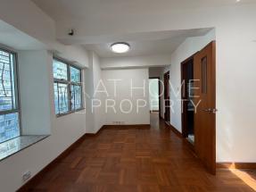 Practical layout, convenient location