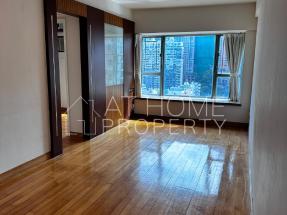 Practical layout, convenient location, bright and airy