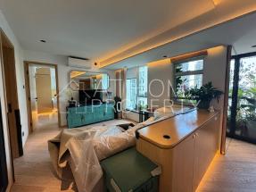 Rare on market, nice deco, open city view, quiet location