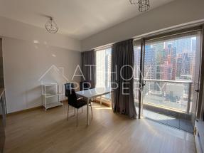 Bright and airy, partial furnished, convenient location