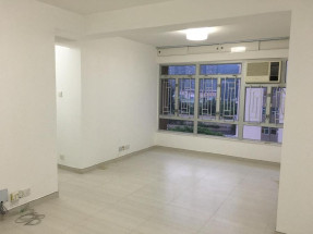百老匯街2號中層A｜885呎3房1套連工人房｜公園＋海景連租約售