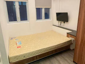 靚裝一房間隔,設備新淨,住宅區,交通方便。