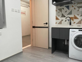 獨立門口，一房一廳，裝修舒適，風格時尚，黃金地段，旺市區生活便利，歡迎約睇