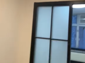 有基本傢私電器，獨立衛浴，唐2樓，有大閘，內街窗，歡迎約睇