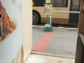 油塘 私人住宅樓下 地舖出租 特高樓底