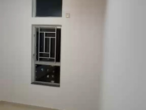 近大型商場,近港鐵,