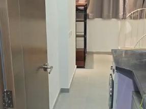 開放式有基本傢私電器單位,拎包入住,有窗舒適,歡迎約睇